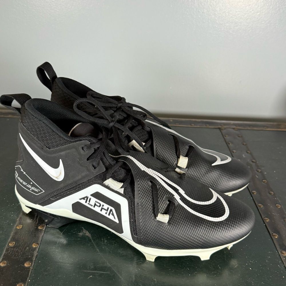 Men's Nike Alpha Menace Pro 3 Mid Football Cleats Black CT6649-001 Size 12